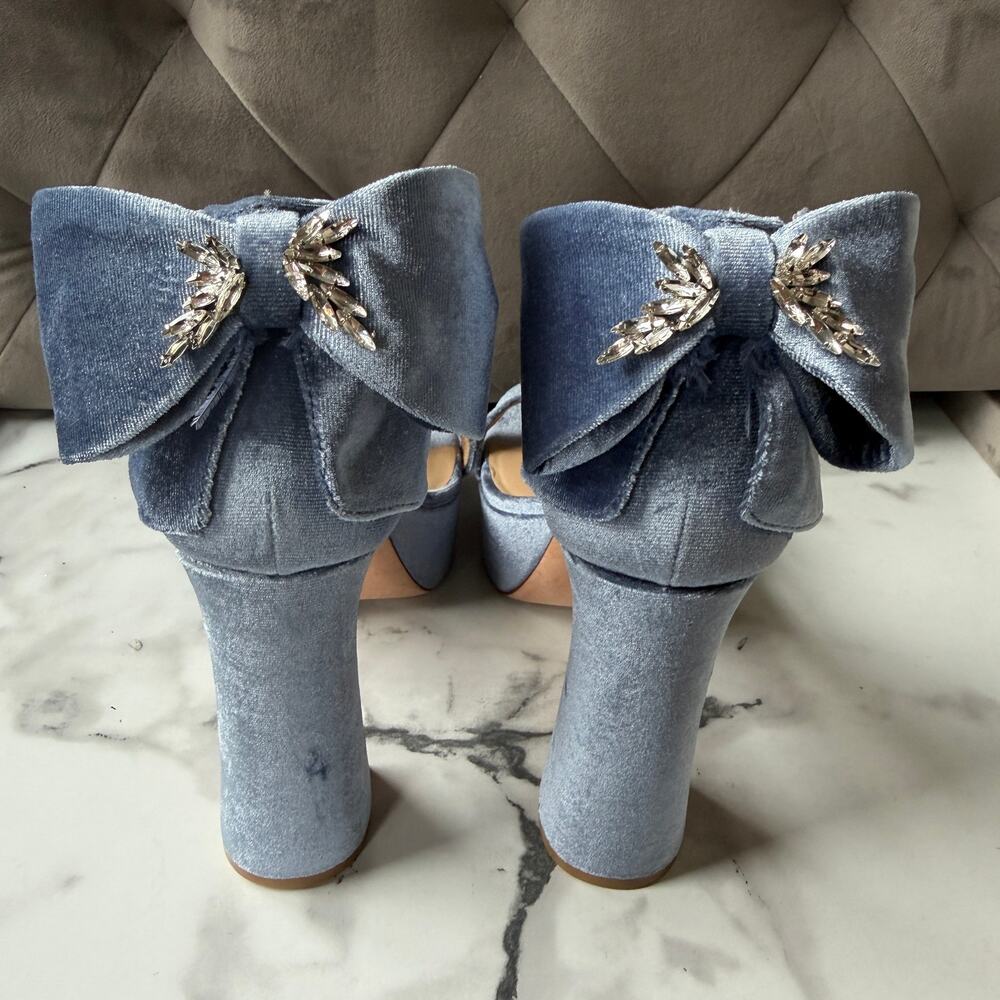 Antonio Melani Janie Blue Velvet Bow Back Platform Heels Size 9 - Picture 7 of 10